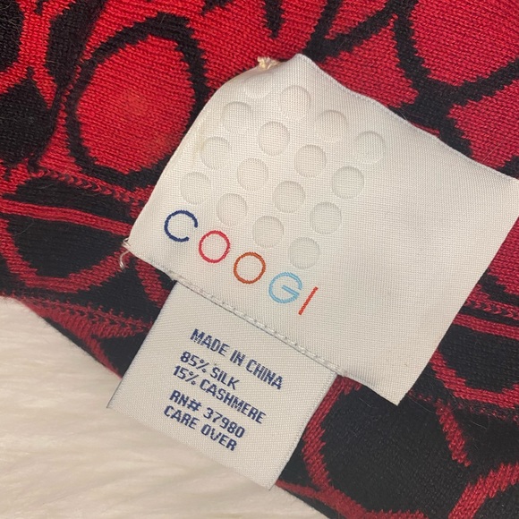 COOGI Cashmere & Silk Winter Scarf Red Black - Picture 2 of 3